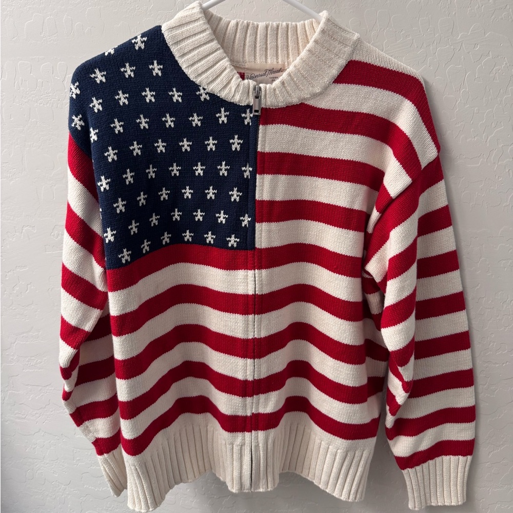 Universal Threads “Viral Target American Flag Sweater”